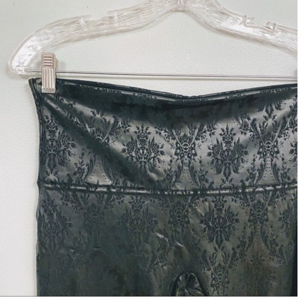 Spanx Faux Leather Brocade Leggings size XS 20261R - Picture 5 of 6